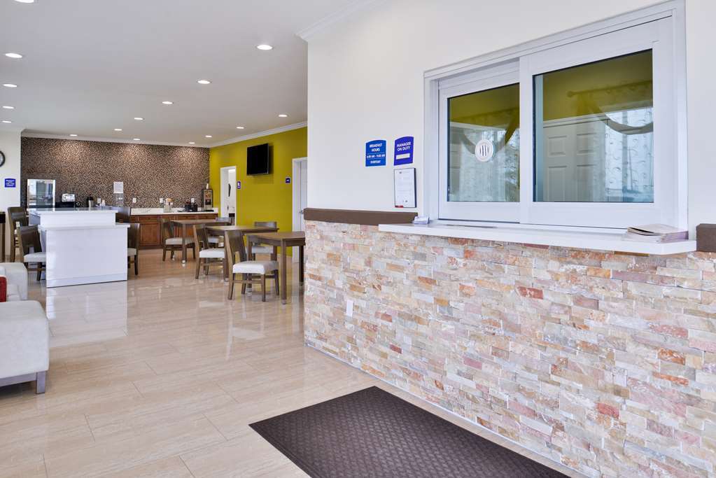 Americas Inn & Suites Iah North Humble Interior photo