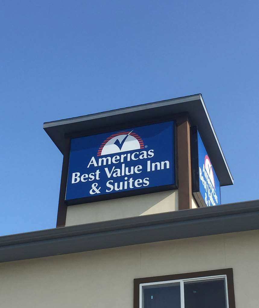 Americas Inn & Suites Iah North Humble Exterior photo